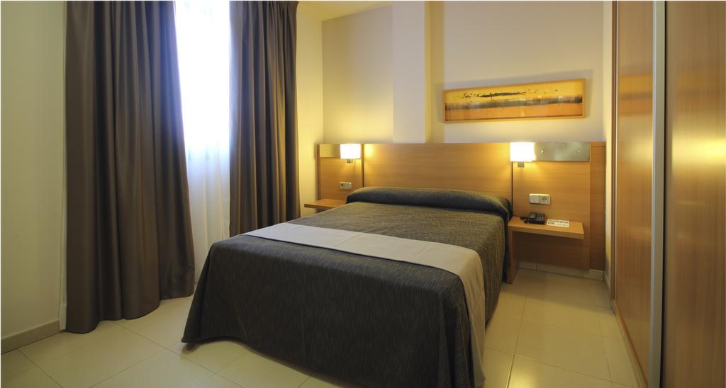 Aqua Hotel Nostre Mar Apartments Pineda de Mar Eksteriør billede