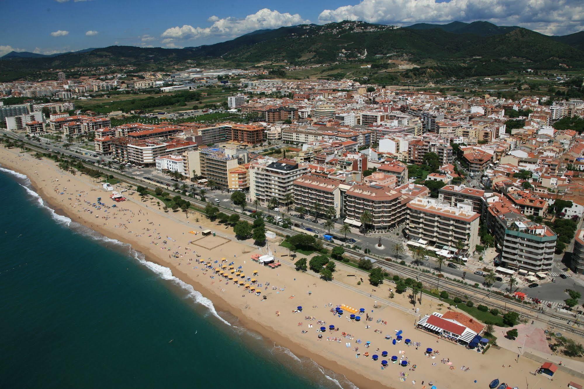 Aqua Hotel Nostre Mar Apartments Pineda de Mar Eksteriør billede